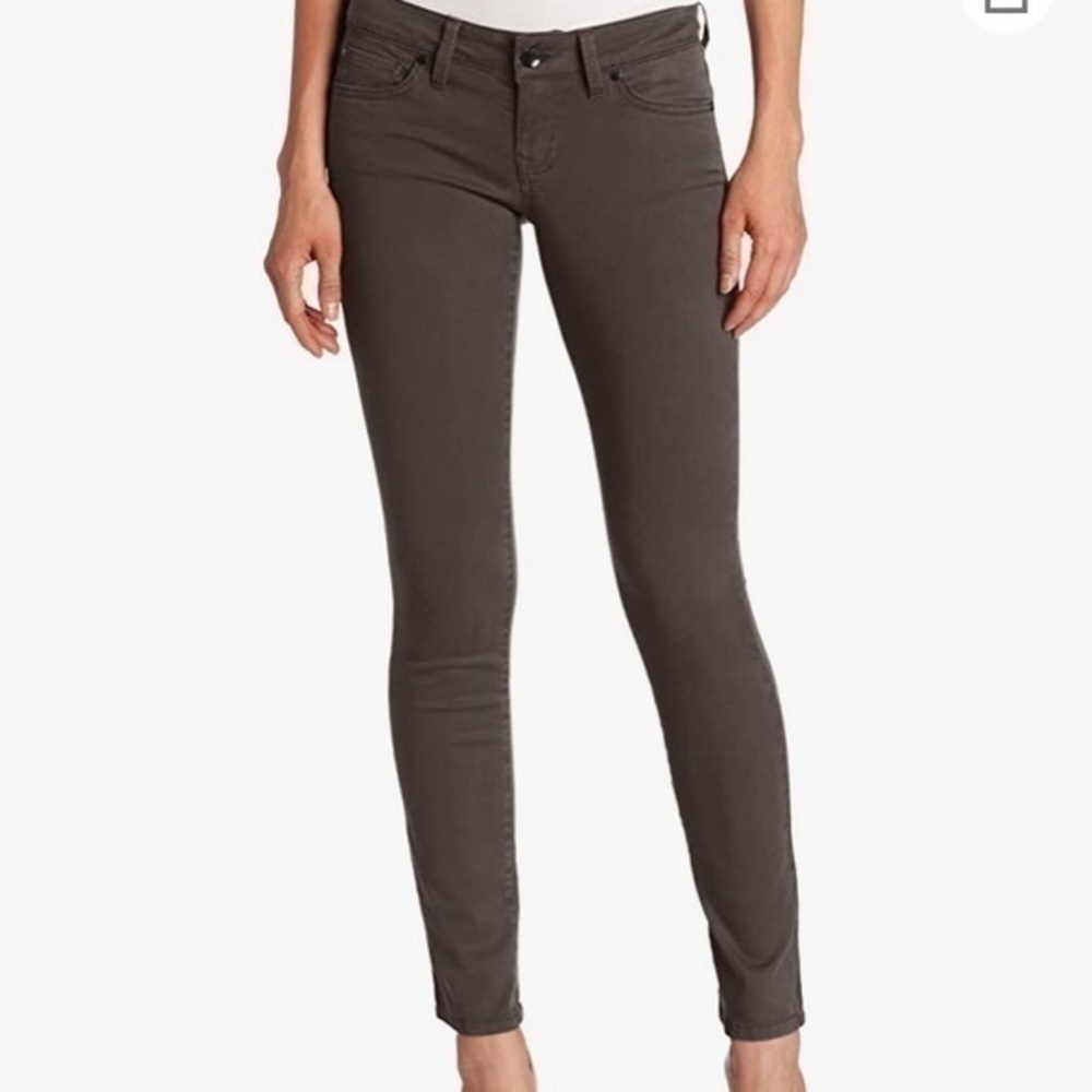 Level 99 Women's Lily Skinny Straight Jean